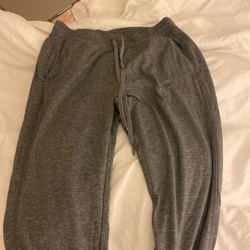 American eagle sweats
